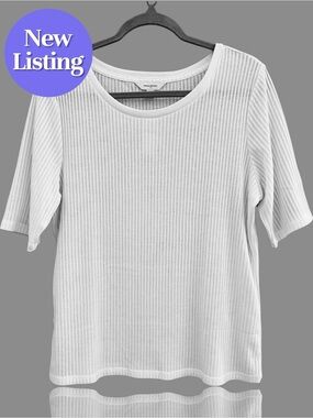 🍁🆕 Banana Republic Factory Ribbed Elbow Sleeve Top / Tee.  White. Size Large. NW